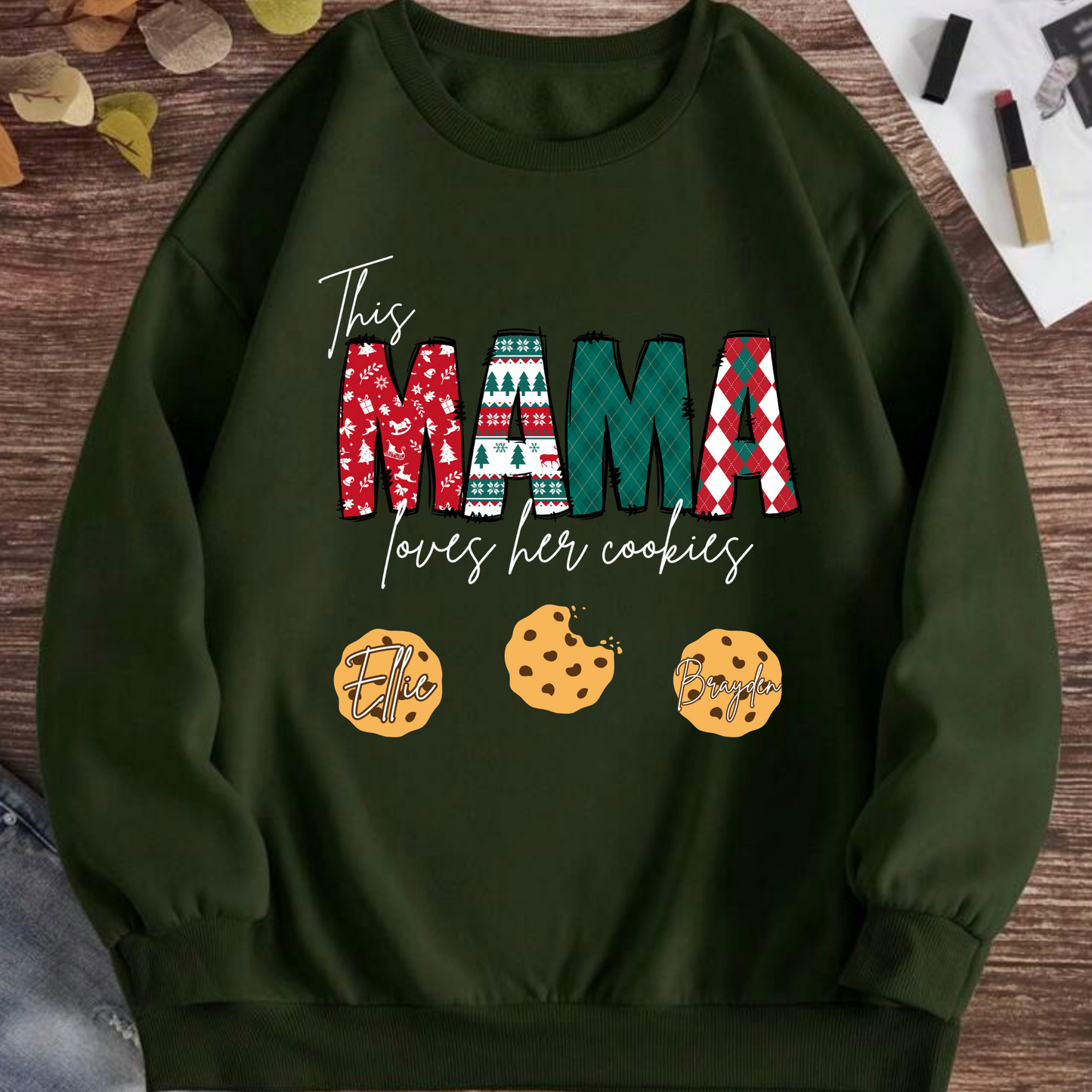 This MAMA Loves Her Cookies Crew Neck