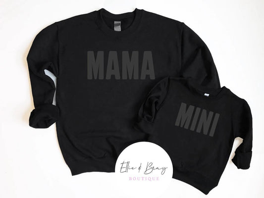 MAMA Crew Neck